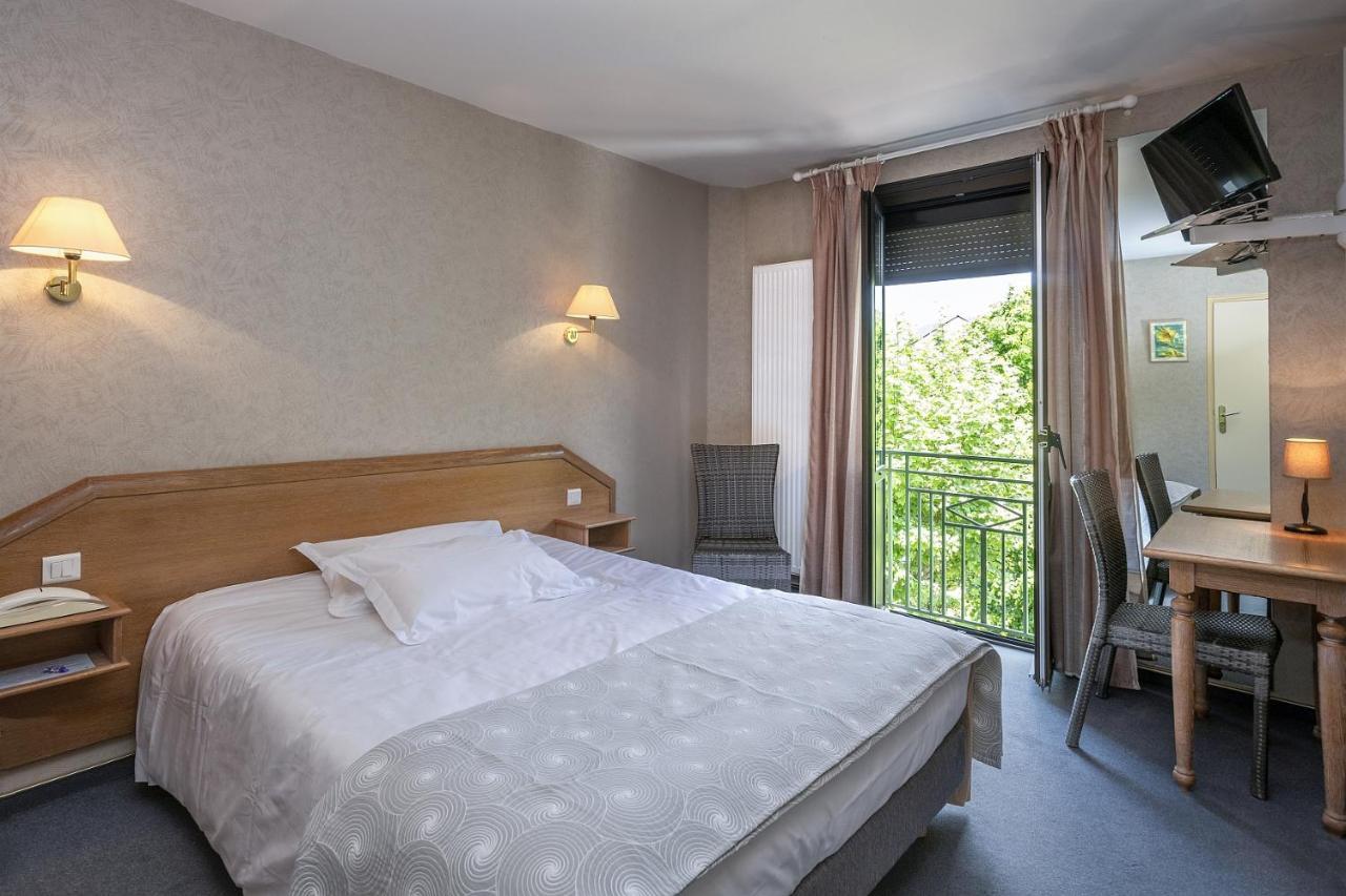 Logis Hotel Restaurant Le Mont Aigoual Meyrueis Eksteriør billede