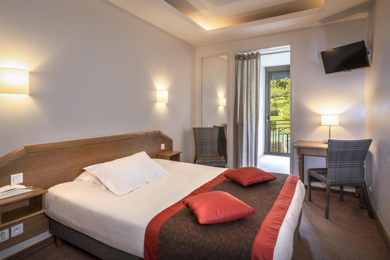 Logis Hotel Restaurant Le Mont Aigoual Meyrueis Eksteriør billede